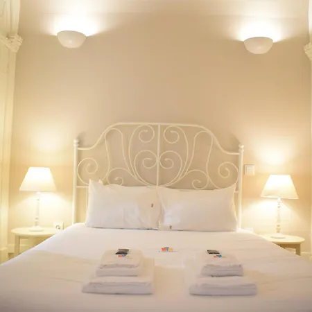 Liiiving In - Vintage Balcony Apartament *