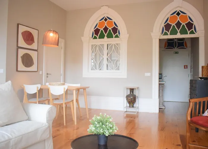 Apartman Liiiving In - Vintage Balcony