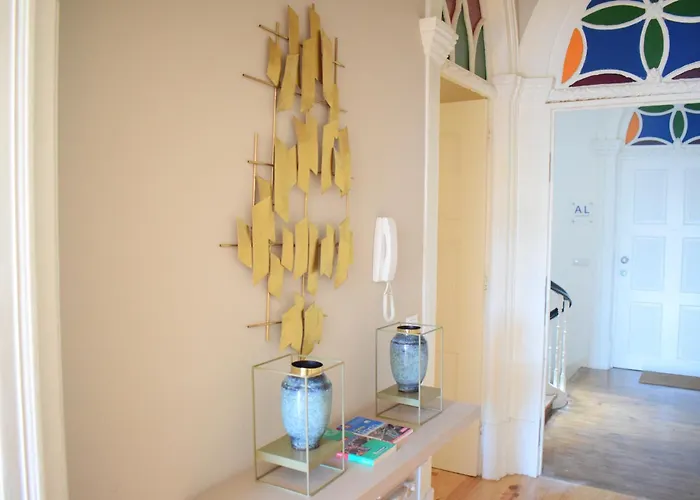 Liiiving In - Vintage Balcony * Porto